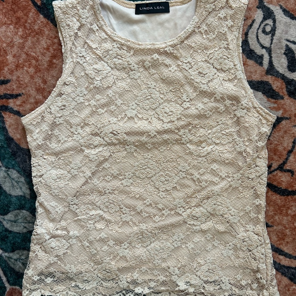Linda Leal Women's Cream Lace Blouse